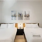Hirise - Modern Luxe - Jacuzzi - Heart Of Old Town